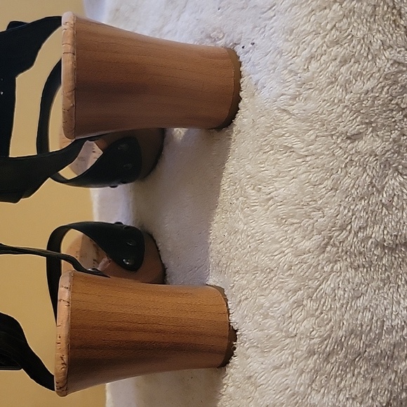 Korks sandals - Picture 5 of 5